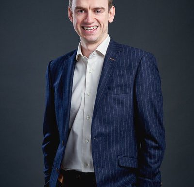 Jonathan Bloor.