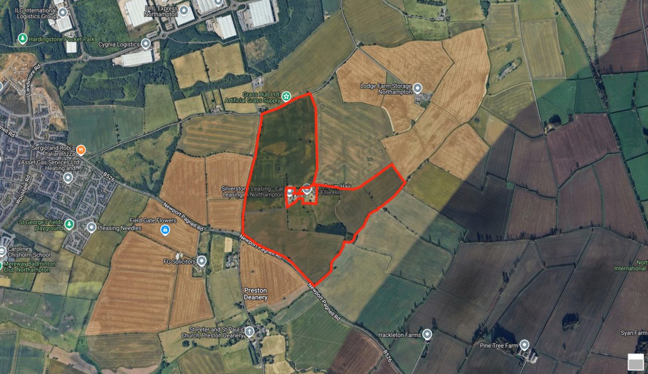 Aerial image with red line boundary