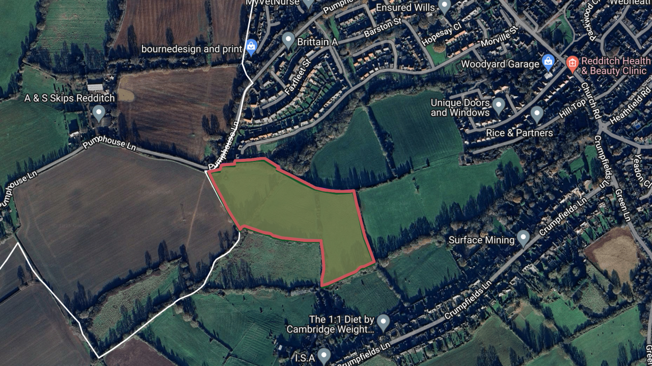 Aerial image with red line boundary